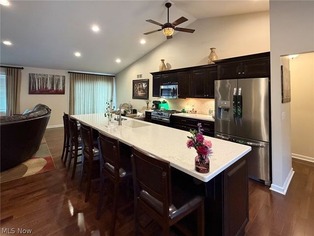 1343 COURTLAND Road, Weirton, WV 26062