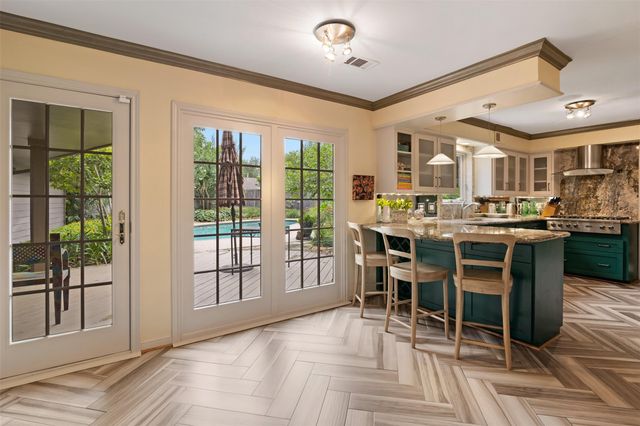 10626 Valley Forge Drive, Houston, TX 77042