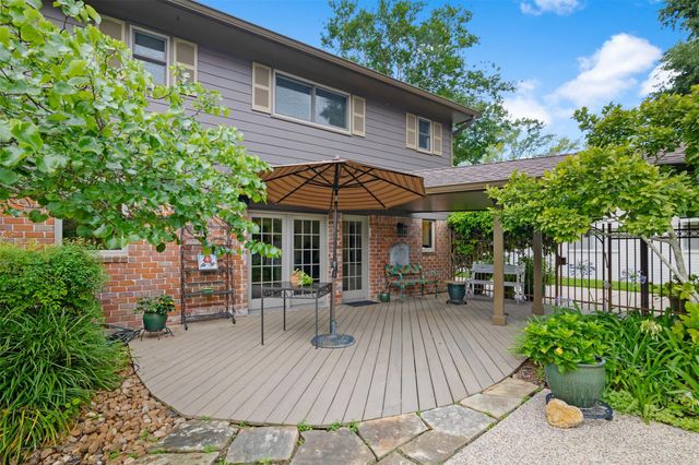 10626 Valley Forge Drive, Houston, TX 77042