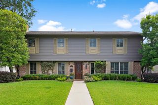 10626 Valley Forge Drive, Houston, TX 77042