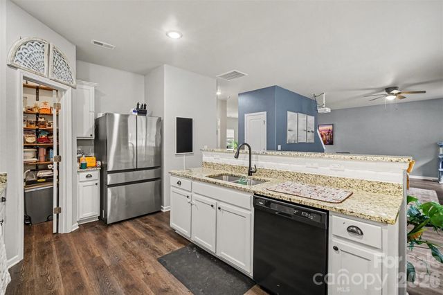 1949 Boulder Court, Gastonia, NC 28054