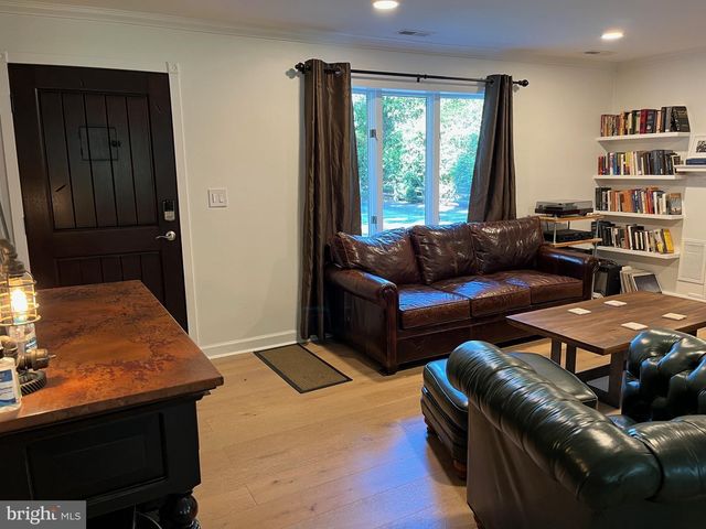 718 WAYSIDE AVE, Easton, MD 21601