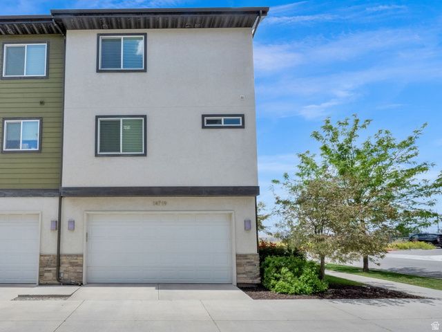 14719 S NOB LN, Bluffdale, UT 84065
