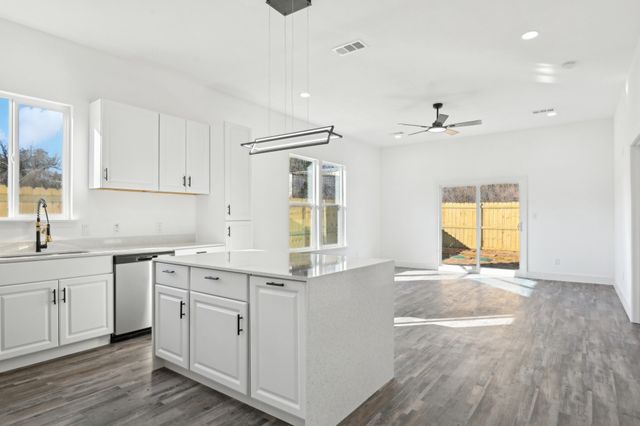 3613 Durango Trail, Granbury, TX 76048