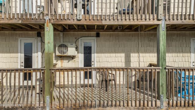 1501 N New River Drive 103, Holly Ridge, NC 28445