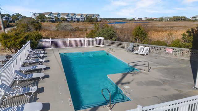 1501 N New River Drive 103, Holly Ridge, NC 28445