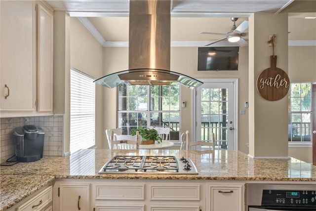 6812 Hunters Court, Mobile, AL 36695