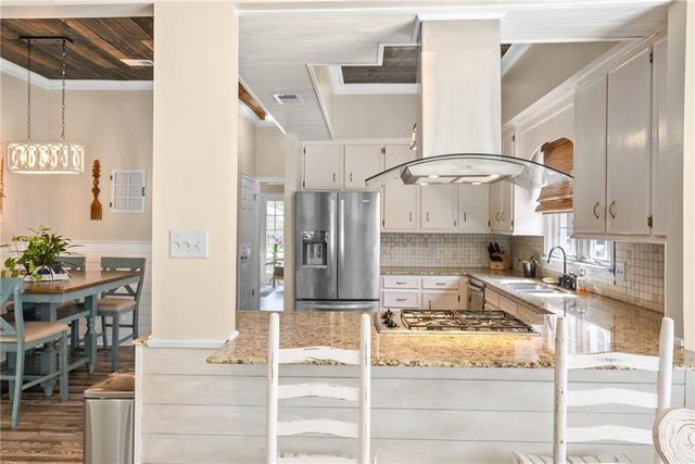 6812 Hunters Court, Mobile, AL 36695