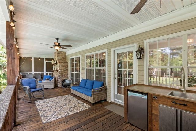 6812 Hunters Court, Mobile, AL 36695