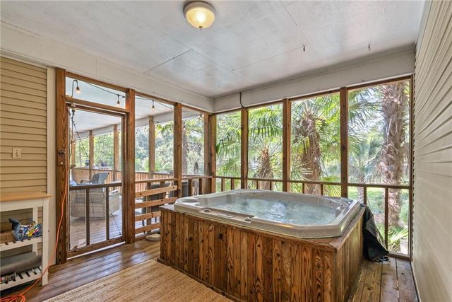 6812 Hunters Court, Mobile, AL 36695