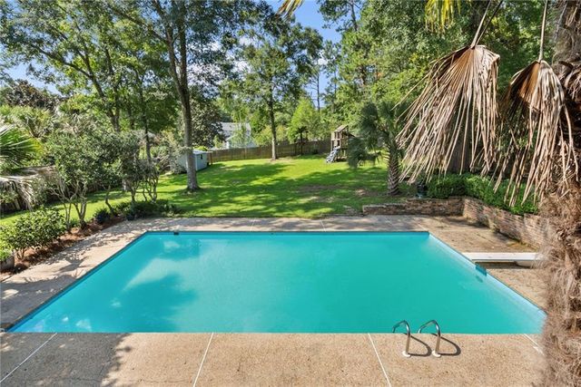 6812 Hunters Court, Mobile, AL 36695