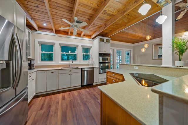 7500 141ST STREET, Seminole, FL 33776