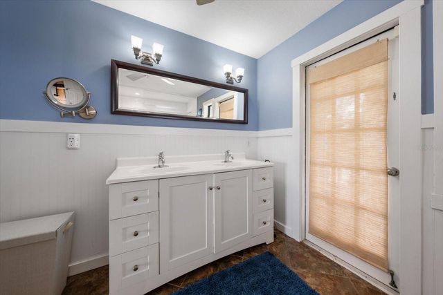 7500 141ST STREET, Seminole, FL 33776