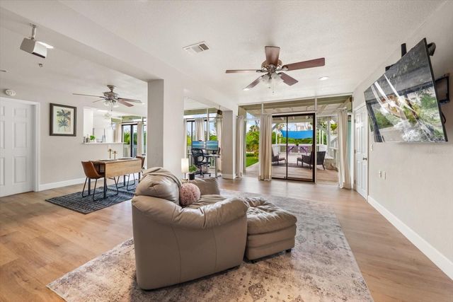 7500 141ST STREET, Seminole, FL 33776