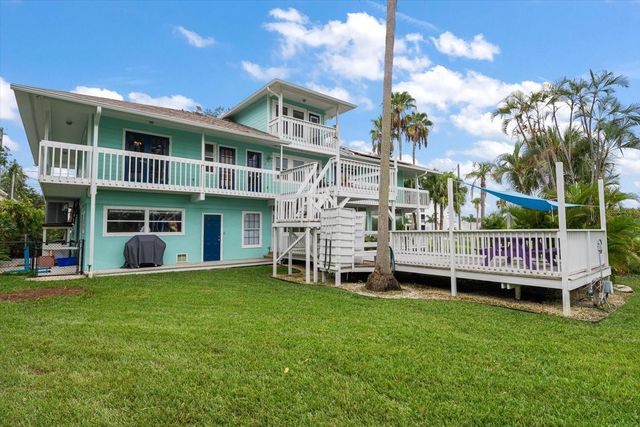 7500 141ST STREET, Seminole, FL 33776