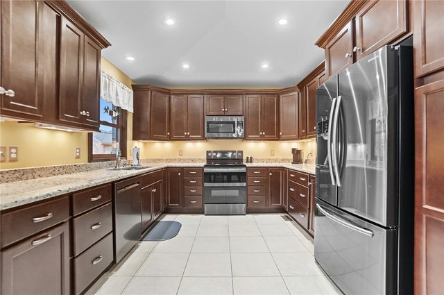 6528 Bellow Court, Waynesville, OH 45068