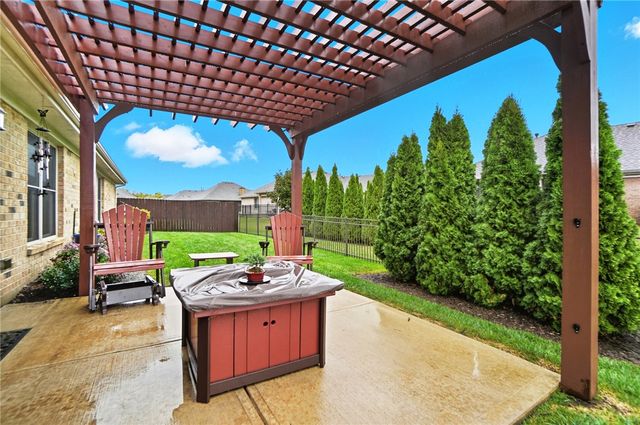 6528 Bellow Court, Waynesville, OH 45068