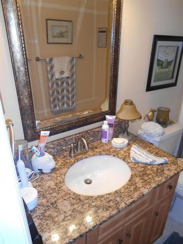2615 NE 1st Court 406, Boynton Beach, FL 33435