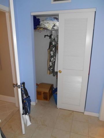 2615 NE 1st Court 406, Boynton Beach, FL 33435