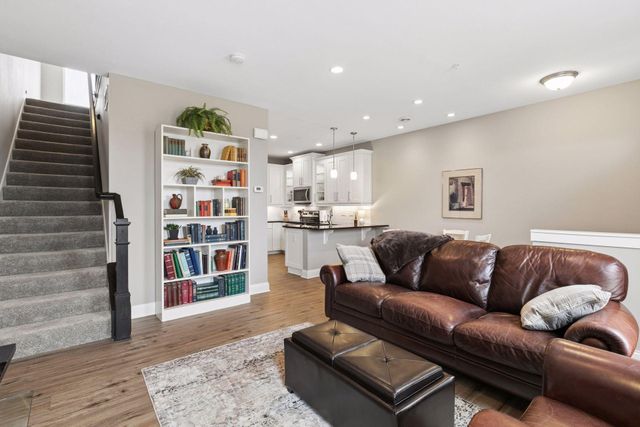 8414 Hemlock Lane N, Maple Grove, MN 55369