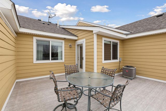 8414 Hemlock Lane N, Maple Grove, MN 55369