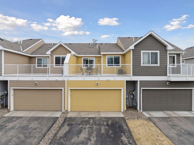 8414 Hemlock Lane N, Maple Grove, MN 55369