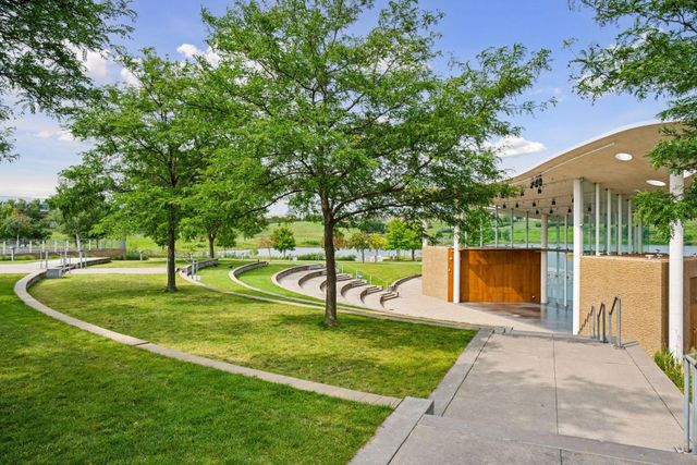 8414 Hemlock Lane N, Maple Grove, MN 55369