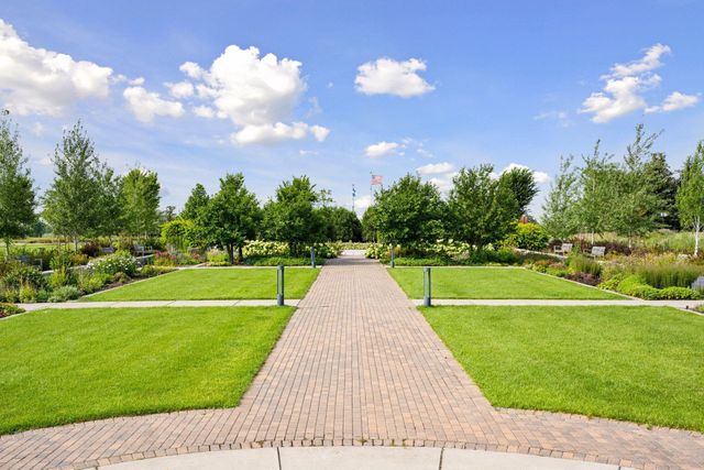 8414 Hemlock Lane N, Maple Grove, MN 55369