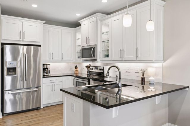 8414 Hemlock Lane N, Maple Grove, MN 55369