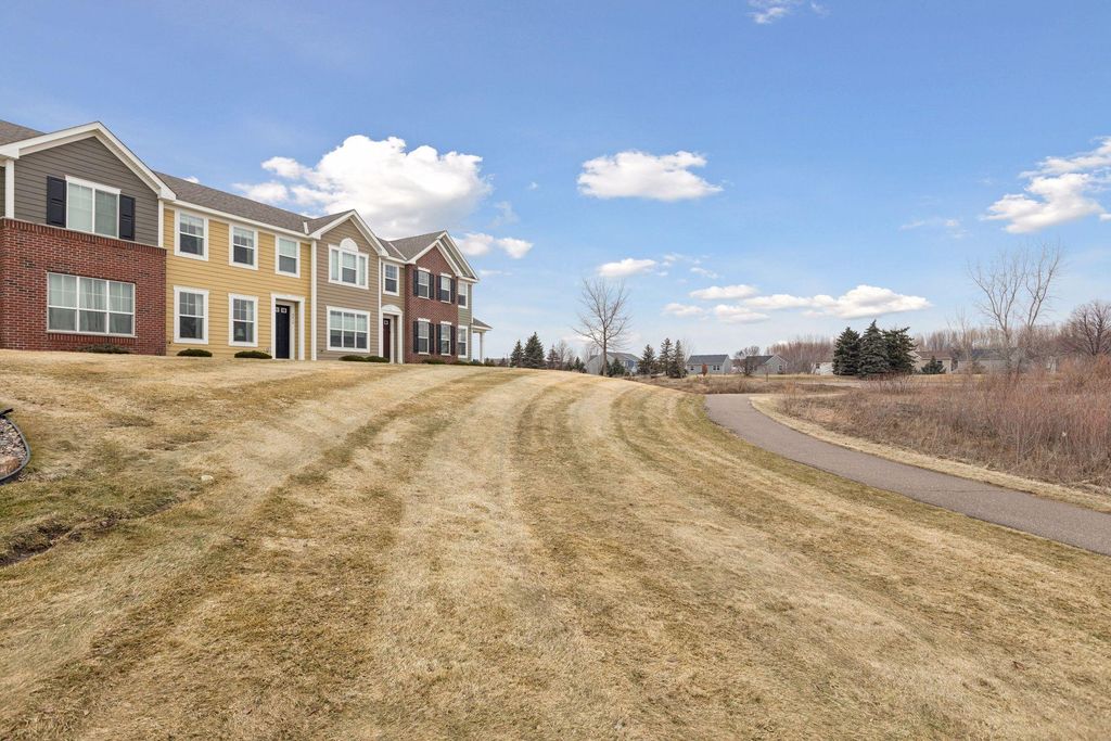 8414 Hemlock Lane N, Maple Grove, MN 55369