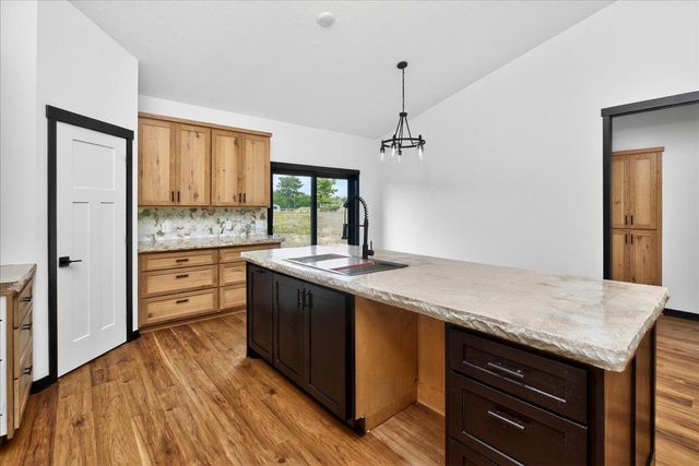 12085 Sunrise Road, Sunrise Twp, MN 55032