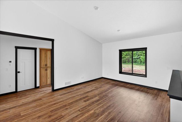 12085 Sunrise Road, Sunrise Twp, MN 55032