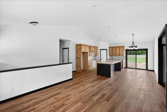 12085 Sunrise Road, Sunrise Twp, MN 55032