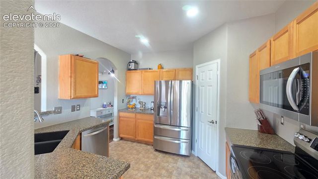 5971 Dancing Sun Way, Colorado Springs, CO 80911