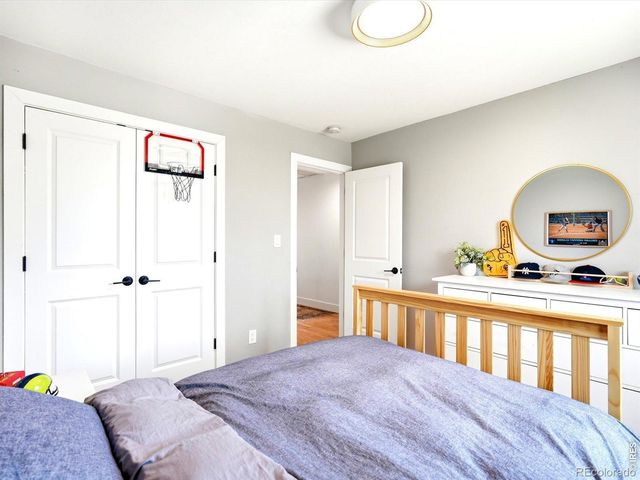 3501 Lakeview Circle, Longmont, CO 80503