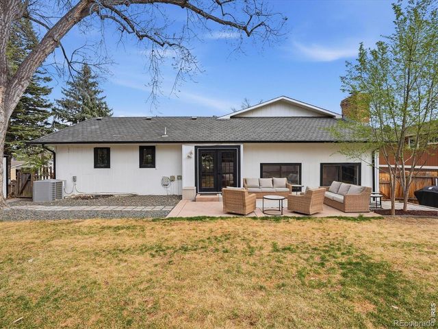 3501 Lakeview Circle, Longmont, CO 80503