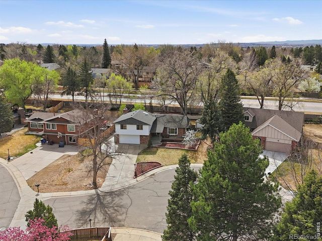 3501 Lakeview Circle, Longmont, CO 80503