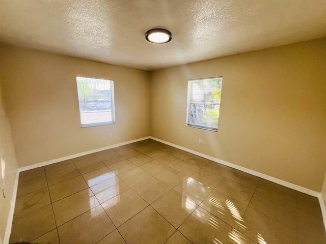 3029 Martin Avenue 3029, Greenacres, FL 33463