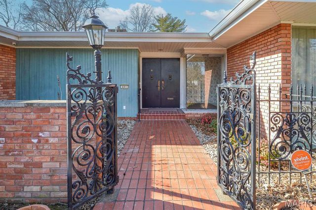 401 Garden Boulevard, Belleville, IL 62220