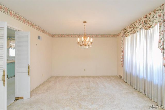 401 Garden Boulevard, Belleville, IL 62220