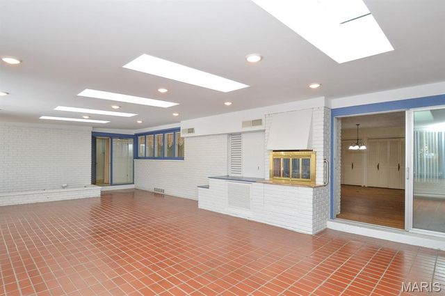 401 Garden Boulevard, Belleville, IL 62220