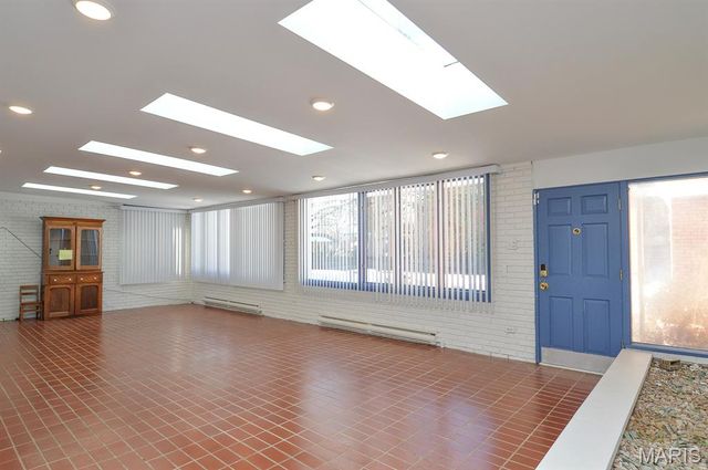 401 Garden Boulevard, Belleville, IL 62220