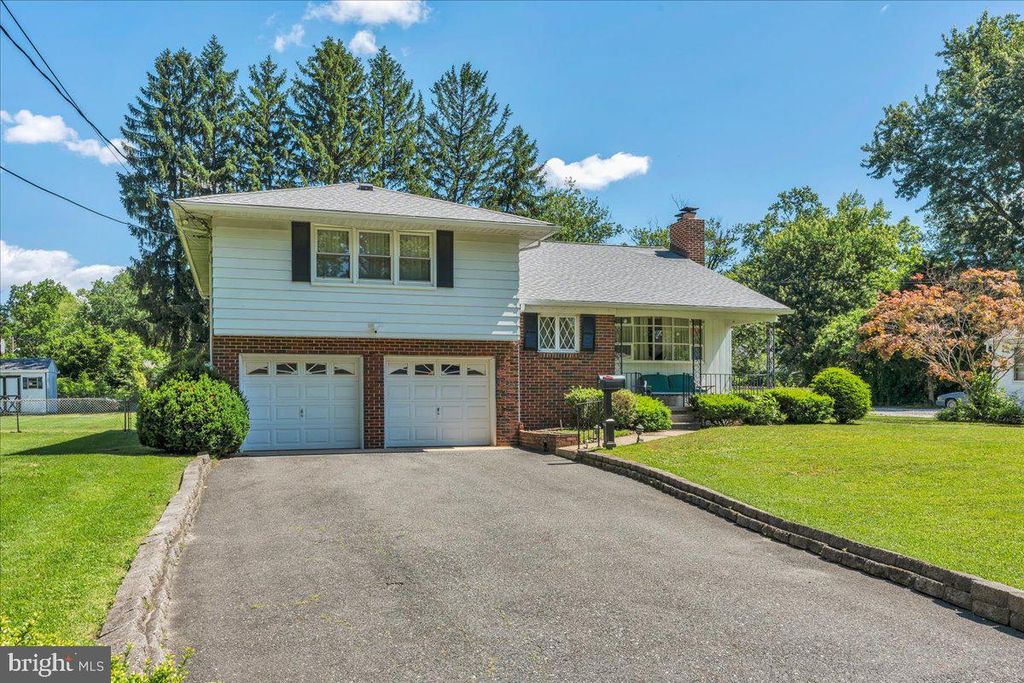 232 EMERSON ST, Woodbury, NJ 08096
