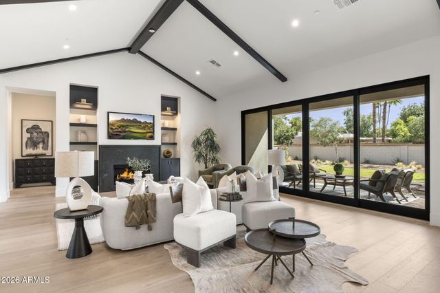 8167 E QUARTERHORSE Trail, Scottsdale, AZ 85258