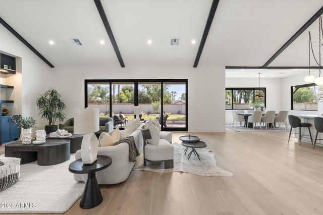8167 E QUARTERHORSE Trail, Scottsdale, AZ 85258