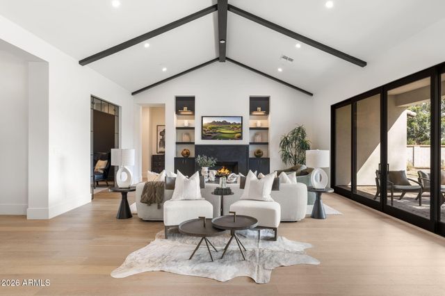 8167 E QUARTERHORSE Trail, Scottsdale, AZ 85258