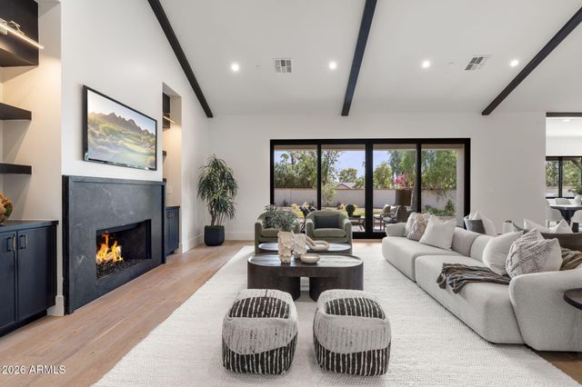 8167 E QUARTERHORSE Trail, Scottsdale, AZ 85258