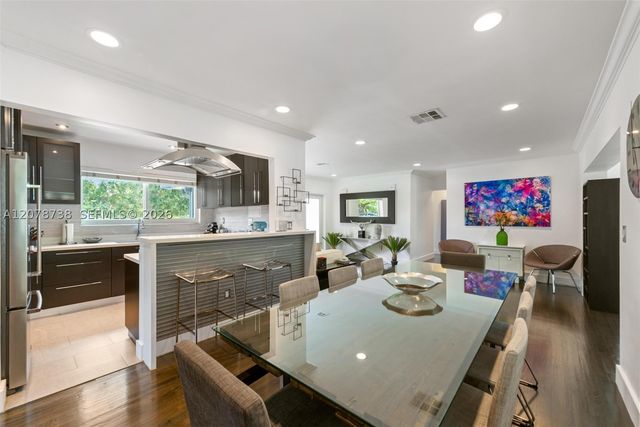 6140 SW 65th Ave, South Miami, FL 33143