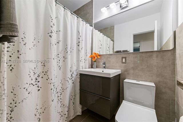 6140 SW 65th Ave, South Miami, FL 33143