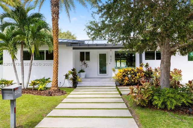 6140 SW 65th Ave, South Miami, FL 33143